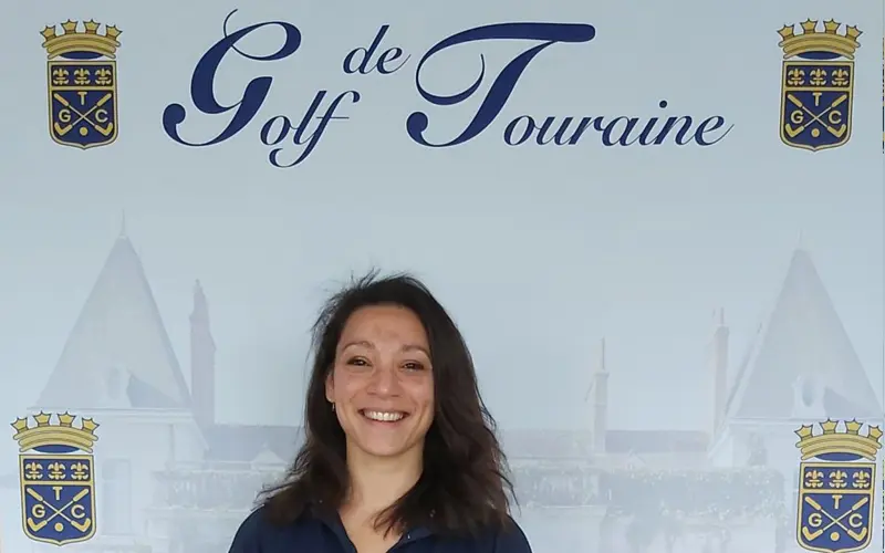 Stéphanie, assistante administrative et responsable Proshop
