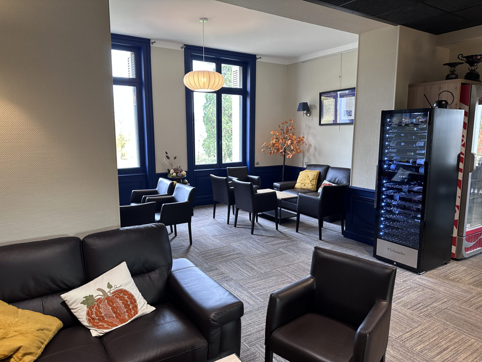 20251110_115112806_iOS