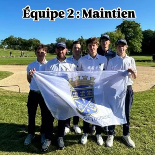 𝐋𝐞 𝐦𝐚𝐢𝐧𝐭𝐢𝐞𝐧 𝐞́𝐠𝐚𝐥𝐞𝐦𝐞𝐧𝐭 𝐩𝐨𝐮𝐫 𝐥’𝐞́𝐪𝐮𝐢𝐩𝐞 2️⃣

Bravo à notre équipe 2 qui a elle aussi brillamment été chercher le maintien en première division 😁

Un barrage contre Bordeaux-Lac était au programme ce vendredi. Le capitaine Fred Koeltz ainsi que Thomas formaient le foursome.
Tandis que Valentin et Guilhem s’élançaient en simple.

Résultat : une victoire pour le foursome et pour Guilhem.

Les tourangeaux gagnent donc ce barrage contre les girondins et rentrent à la maison avec l’objectif atteint 👏🤩

Merci à Captain’ Fred, Thomas, Valentin, Guilhem, Hugo et Simon d’avoir représenté le club en terres bretonnes ! 

#maintien #equipe2golf #tourainegolf #bravolesgars #2sur2 #ballanmiré